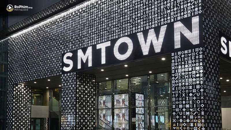 SM TOWN là thương hiệu đình đám của SM Entertainment