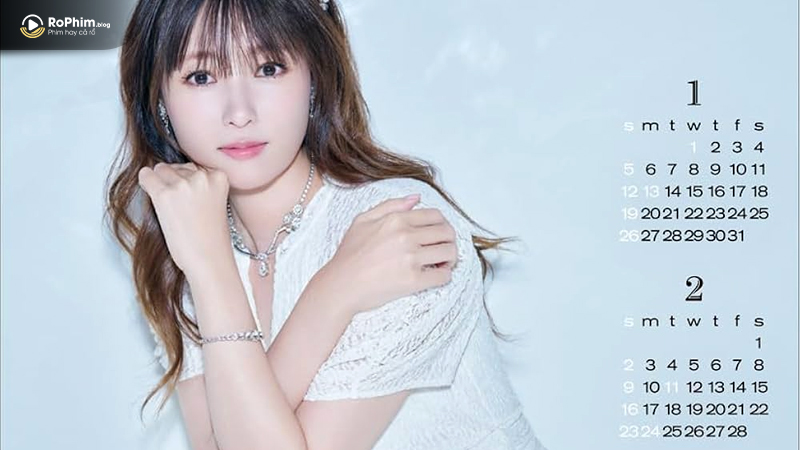 Bộ lịch 2025 của Fukada Kyoko sẽ được phát hành vào ngày 21 tháng 12 sắp tới