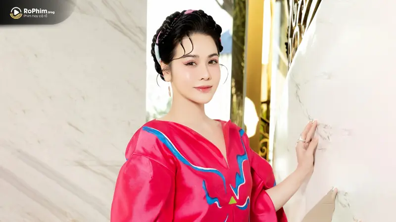 Nhật Kim Anh “ở ẩn” suốt thời gian qua, hạn chế xuất hiện trước công chúng