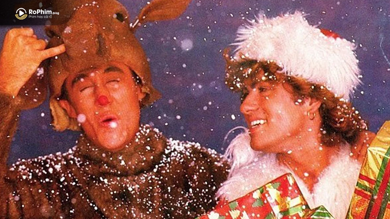 Nhóm Wham! trong tạo hình Giáng sinh với ca khúc Last Christmas nổi tiếng toàn cầu.
