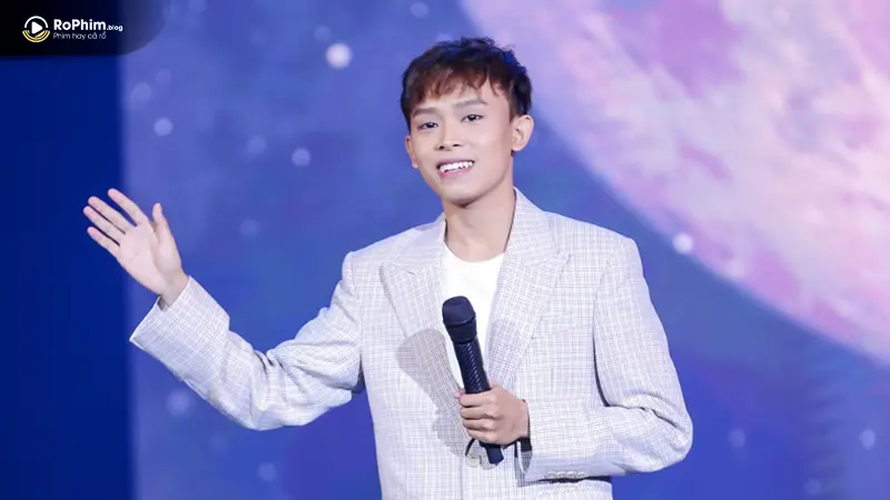 Hồ Văn Cường chia sẻ khoảng khắc thú vị khi còn cắp sách đến trường