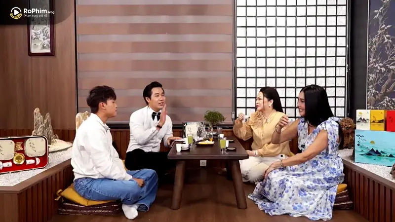 Trong buổi livestream với các tiền bối, Hồ Văn Cường đã chia sẻ về tuổi thơ “dữ dội” của mình