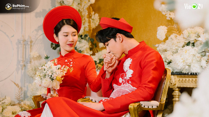 Cả hai cực tình cảm trong bộ ảnh cưới quảng bá phim