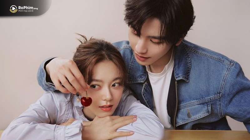 Tương tác của cặp đôi diễn viên chính trong "Anh Đào Hổ Phách" khiến khán giả đổ rần rần