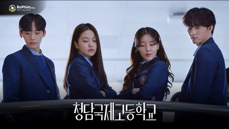 Poster Bitch x Rich 2 hé lộ dàn nhân vật mới và màn đấu trí căng thẳng tại Cheongdam.