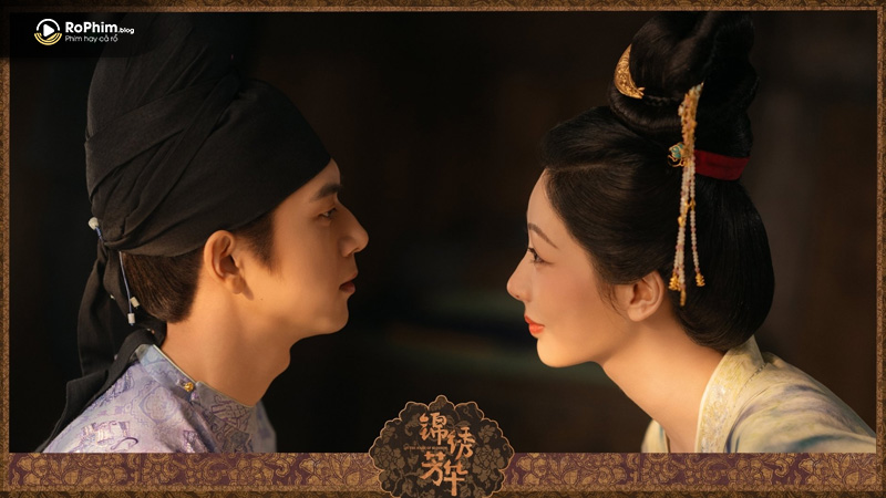 Tuy nhiên, phần kịch bản lê thê, thiếu kịch tính đã khiến Cẩm Tú Phương Hoa chưa đáp ứng được sự kì vọng của khán giả