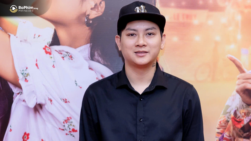 Giữa chương trình, Hoài Lâm bất ngờ gửi lời xin lỗi đến khán giả