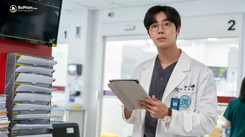 Choo Young Woo vai Yang Jae Won