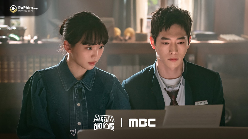 Undercover High School – bộ phim hành động học đường hot nhất Hàn Quốc, thu hút khán giả với Seo Kang Joon.
